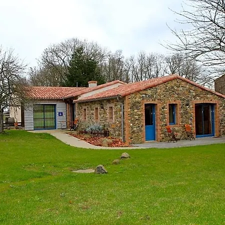 Frühstückspension La Maison Des Landes Mouzillon